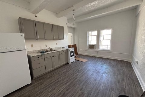 Appartement à louer à Miami Beach, Floride: 1 chambre, 55.74 m2 № 1987626 - photo 2