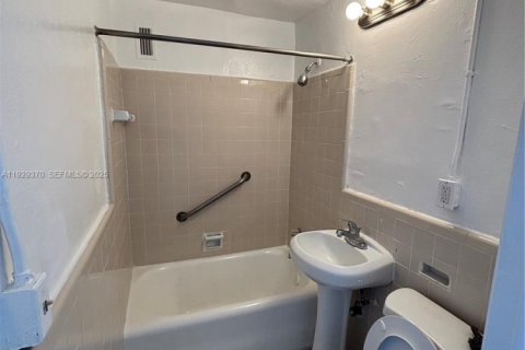 Appartement à louer à Miami Beach, Floride: 1 chambre, 55.74 m2 № 1987626 - photo 5