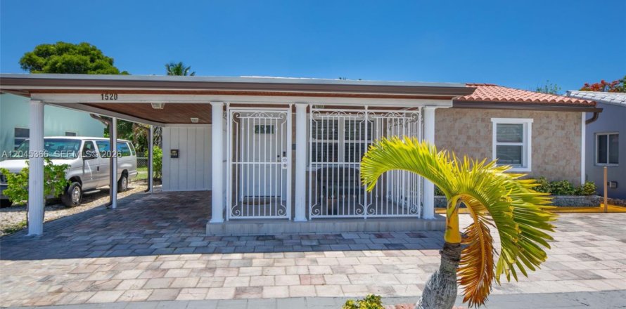 Villa ou maison à Fort Lauderdale, Floride 3 chambres, 103.12 m2 № 2282898