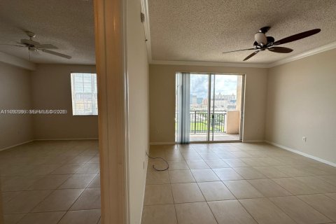 Снять в аренду кондоминиум в Уэст-Палм-Бич, Флорида 1 спальня, 64.66м2, № 2056914 - фото 8