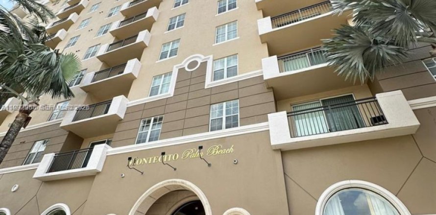 Кондоминиум с 1 спальней в Уэст-Палм-Бич, Флорида № 2056914