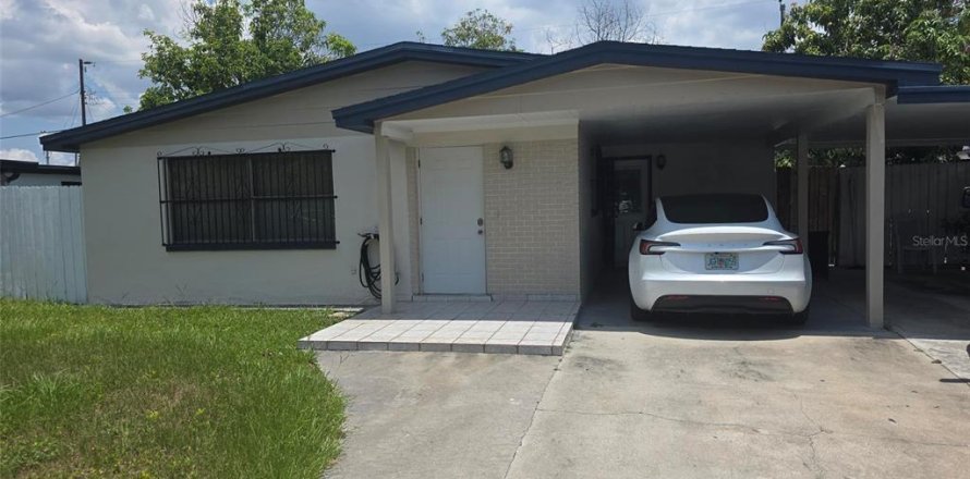 Villa ou maison à Tampa, Floride 3 chambres, 153.1 m2 № 2197518