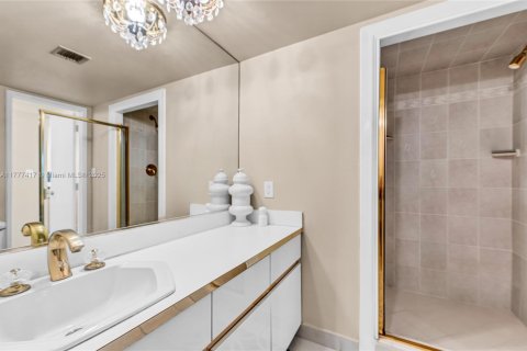Condo in Fort Lauderdale, Florida, 2 bedrooms  № 2247686 - photo 16