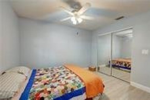 Casa en alquiler en Coral Springs, Florida, 2 dormitorios № 1207711 - foto 1