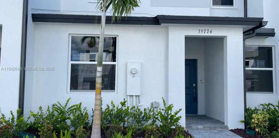 Touwnhouse à Homestead, Floride 3 chambres № 2000091