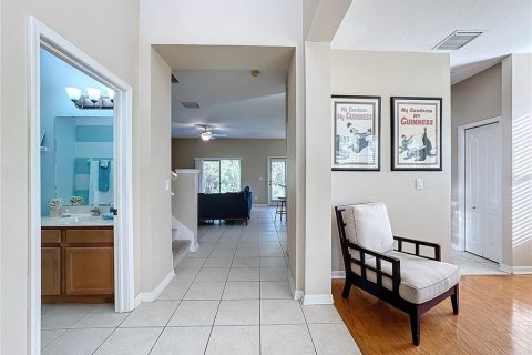 House in Apollo Beach, Florida 4 bedrooms, 221.01 sq.m. № 1782865 - photo 12