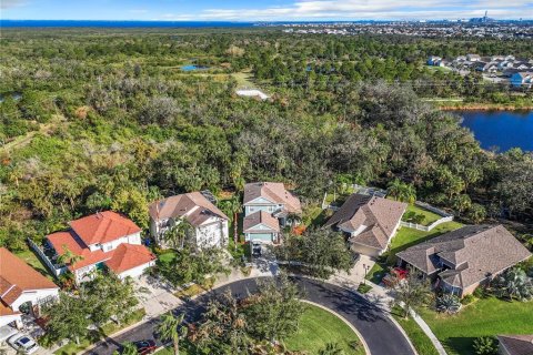 House in Apollo Beach, Florida 4 bedrooms, 221.01 sq.m. № 1782865 - photo 5