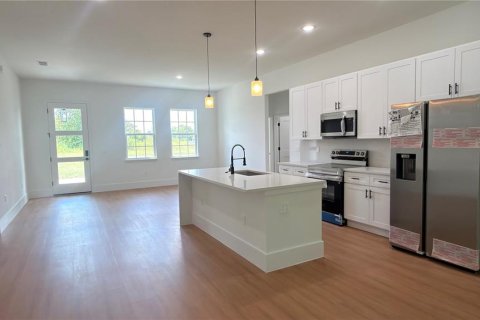 Villa ou maison à louer à Ocala, Floride: 4 chambres, 176.14 m2 № 2306172 - photo 8
