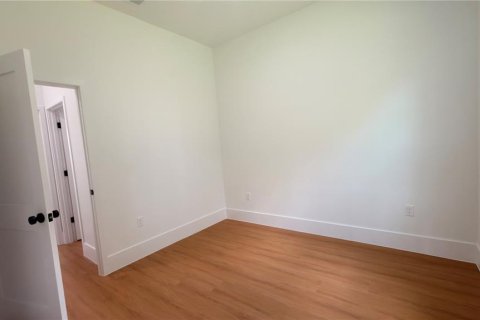 Villa ou maison à louer à Ocala, Floride: 4 chambres, 176.14 m2 № 2306172 - photo 10