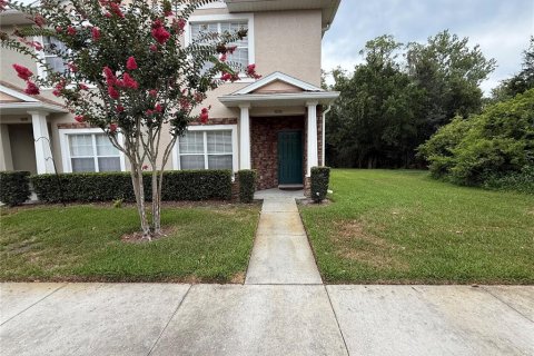 Townhouse in Wesley Chapel, Florida 2 bedrooms, 145.86 sq.m. № 2095389