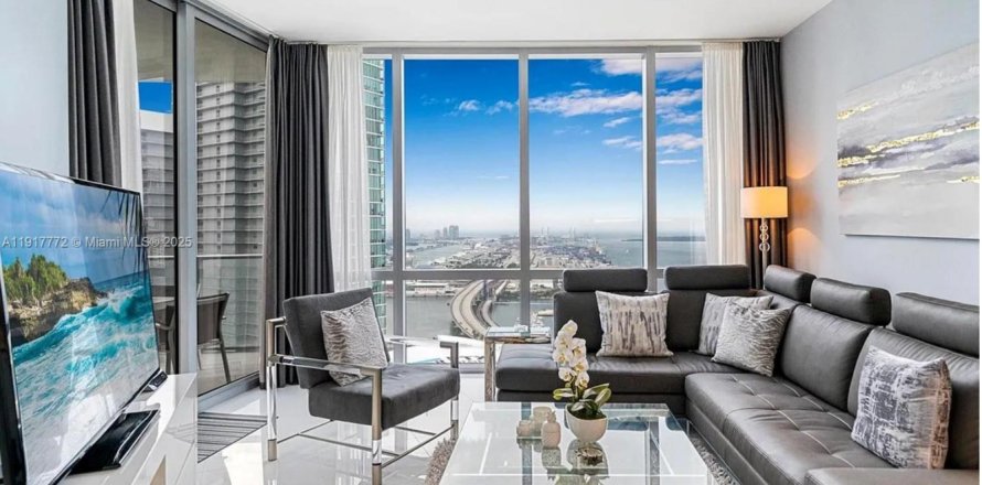 Condo à Miami, Floride, 2 chambres № 1972345