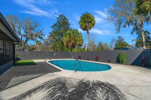 House in Ocala, Florida 3 bedrooms, 142.14 sq.m. № 1651147 - photo 19