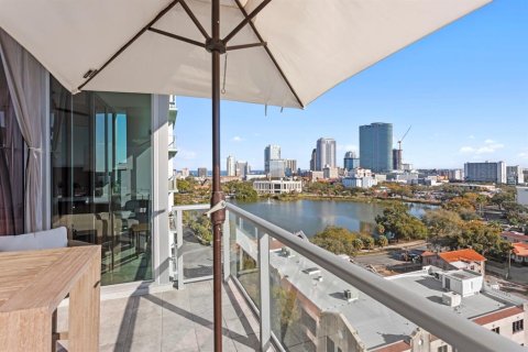 Condo in Saint Petersburg, Florida, 3 bedrooms  № 2093986 - photo 12