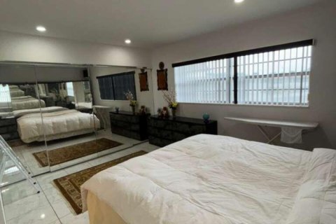 Condominio en venta en Lauderdale Lakes, Florida, 2 dormitorios, 87.7 m2 № 2089584 - foto 14