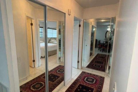 Condominio en venta en Lauderdale Lakes, Florida, 2 dormitorios, 87.7 m2 № 2089584 - foto 8