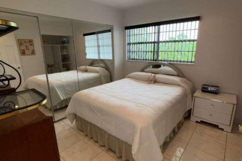 Condominio en venta en Lauderdale Lakes, Florida, 2 dormitorios, 87.7 m2 № 2089584 - foto 10