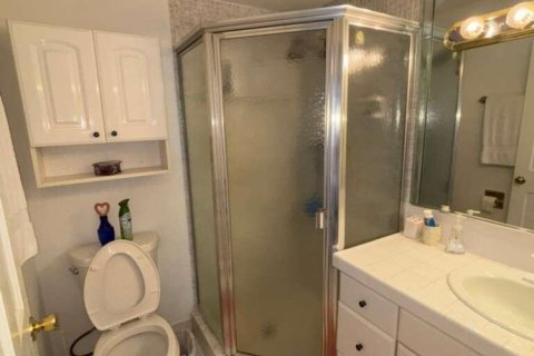 Condominio en venta en Lauderdale Lakes, Florida, 2 dormitorios, 87.7 m2 № 2089584 - foto 11