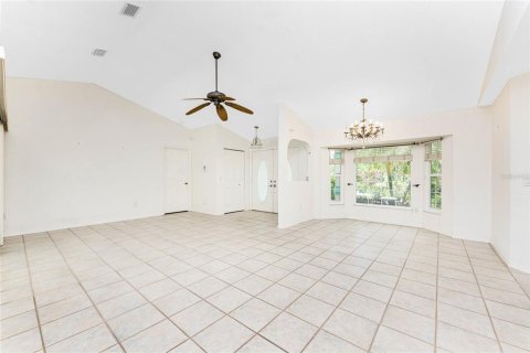 House in Punta Gorda, Florida 3 bedrooms, 201.97 sq.m. № 1918660 - photo 15