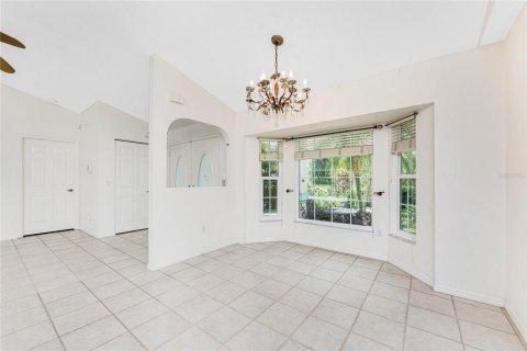 House in Punta Gorda, Florida 3 bedrooms, 201.97 sq.m. № 1918660 - photo 17