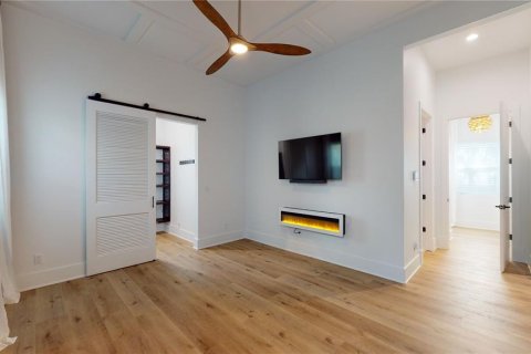 Villa ou maison à louer à Saint Petersburg, Floride: 4 chambres, 270.16 m2 № 2156087 - photo 28