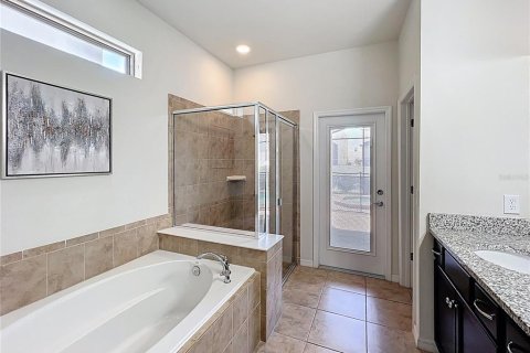 Casa en venta en Kissimmee, Florida, 8 dormitorios, 375.42 m2 № 1690066 - foto 20