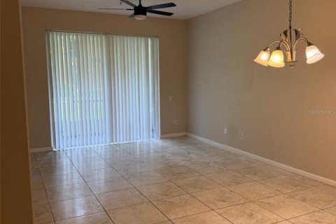 Condo in Orlando, Florida, 2 bedrooms  № 2095470 - photo 19