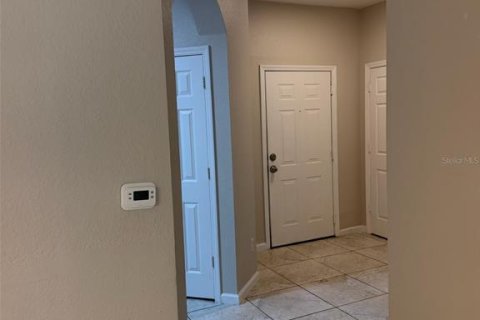 Condo in Orlando, Florida, 2 bedrooms  № 2095470 - photo 13