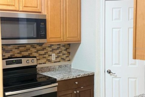 Condo in Orlando, Florida, 2 bedrooms  № 2095470 - photo 28