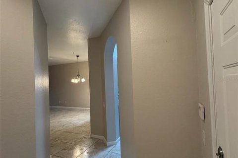 Condo in Orlando, Florida, 2 bedrooms  № 2095470 - photo 10