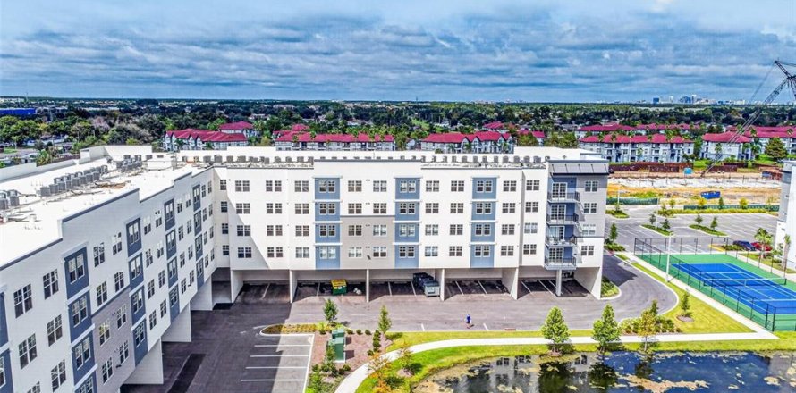 Condo in Orlando, Florida, 2 bedrooms  № 2391384