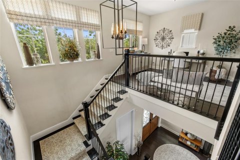 House in Winter Garden, Florida 5 bedrooms, 395.11 sq.m. № 2299780 - photo 24