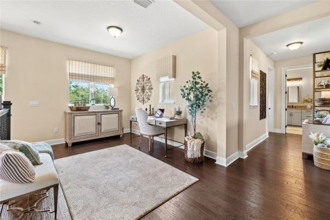 House in Winter Garden, Florida 5 bedrooms, 395.11 sq.m. № 2299780 - photo 25