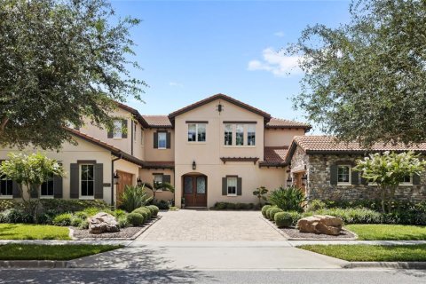 House in Winter Garden, Florida 5 bedrooms, 395.11 sq.m. № 2299780