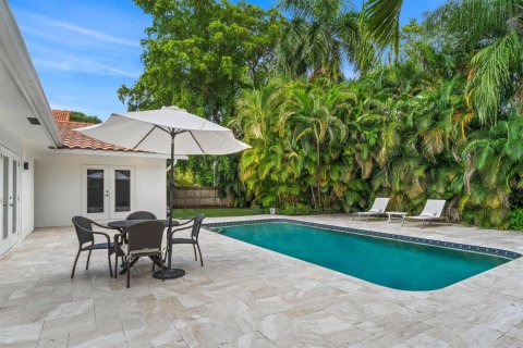 House in Fort Lauderdale, Florida 4 bedrooms, 220.36 sq.m. № 2081924 - photo 23