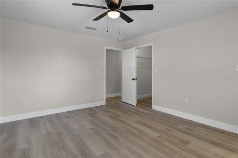 House in Lakeland, Florida 3 bedrooms, 154.31 sq.m. № 1789786 - photo 14