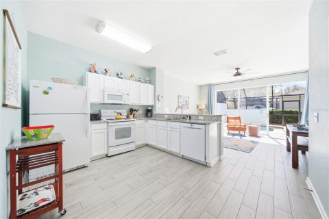 Townhouse in Kissimmee, Florida 3 bedrooms, 133.78 sq.m. № 2115897 - photo 11