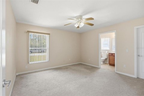 Commercial property in Palm Coast, Florida 6 bedrooms, 226.03 sq.m. № 2195612 - photo 22