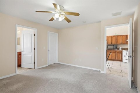 Commercial property in Palm Coast, Florida 6 bedrooms, 226.03 sq.m. № 2195612 - photo 23