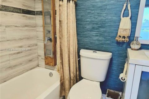 Condominio en venta en Pembroke Pines, Florida, 1 dormitorio, 65.22 m2 № 1770438 - foto 6