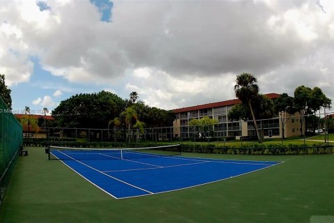 Condominio en venta en Pembroke Pines, Florida, 1 dormitorio, 65.22 m2 № 1770438 - foto 22