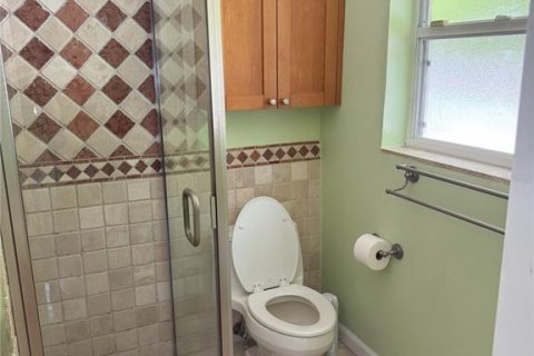 Casa en alquiler en Sarasota, Florida, 2 dormitorios, 109.81 m2 № 1916466 - foto 5