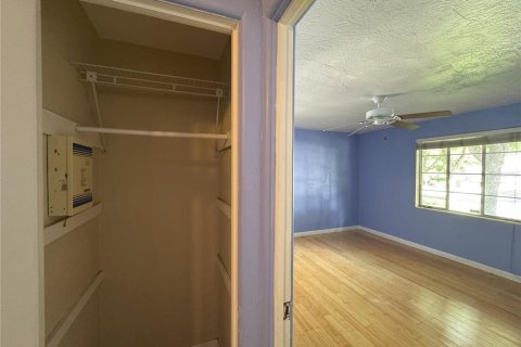 Casa en alquiler en Sarasota, Florida, 2 dormitorios, 109.81 m2 № 1916466 - foto 11
