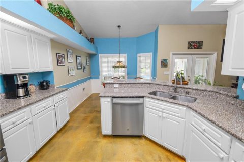 Villa ou maison à vendre à Lakeland, Floride: 3 chambres, 275.92 m2 № 1755086 - photo 11