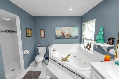 Villa ou maison à vendre à Lakeland, Floride: 3 chambres, 275.92 m2 № 1755086 - photo 24