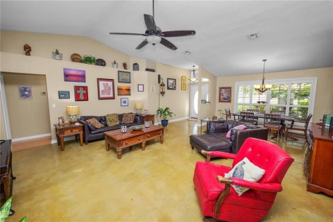 Villa ou maison à vendre à Lakeland, Floride: 3 chambres, 275.92 m2 № 1755086 - photo 9
