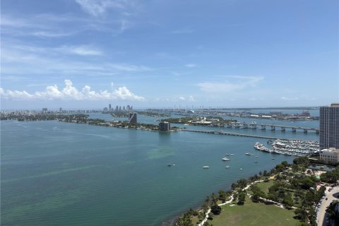 Condo in Miami, Florida, 2 bedrooms  № 1922003 - photo 6
