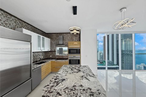 Condo in Miami, Florida, 2 bedrooms  № 1922003 - photo 12