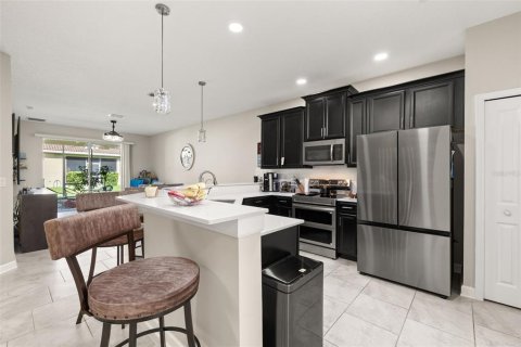 House in Davenport, Florida 2 bedrooms, 129.51 sq.m. № 1848471 - photo 5