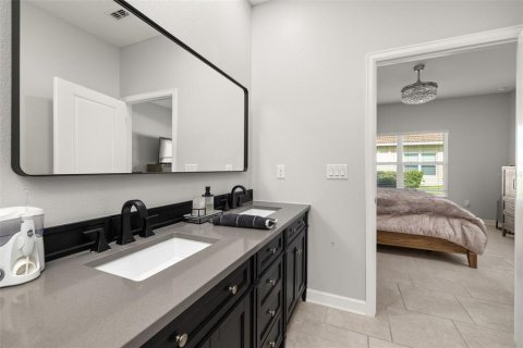 House in Davenport, Florida 2 bedrooms, 129.51 sq.m. № 1848471 - photo 24