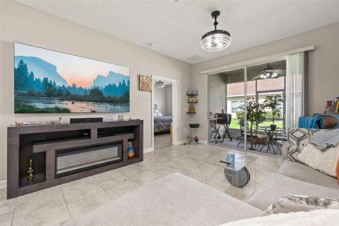 House in Davenport, Florida 2 bedrooms, 129.51 sq.m. № 1848471 - photo 8
